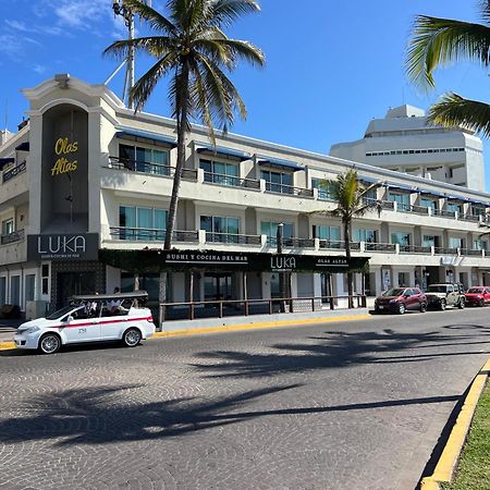 Hotel La Siesta Malecon Mazatlan Bagian luar foto