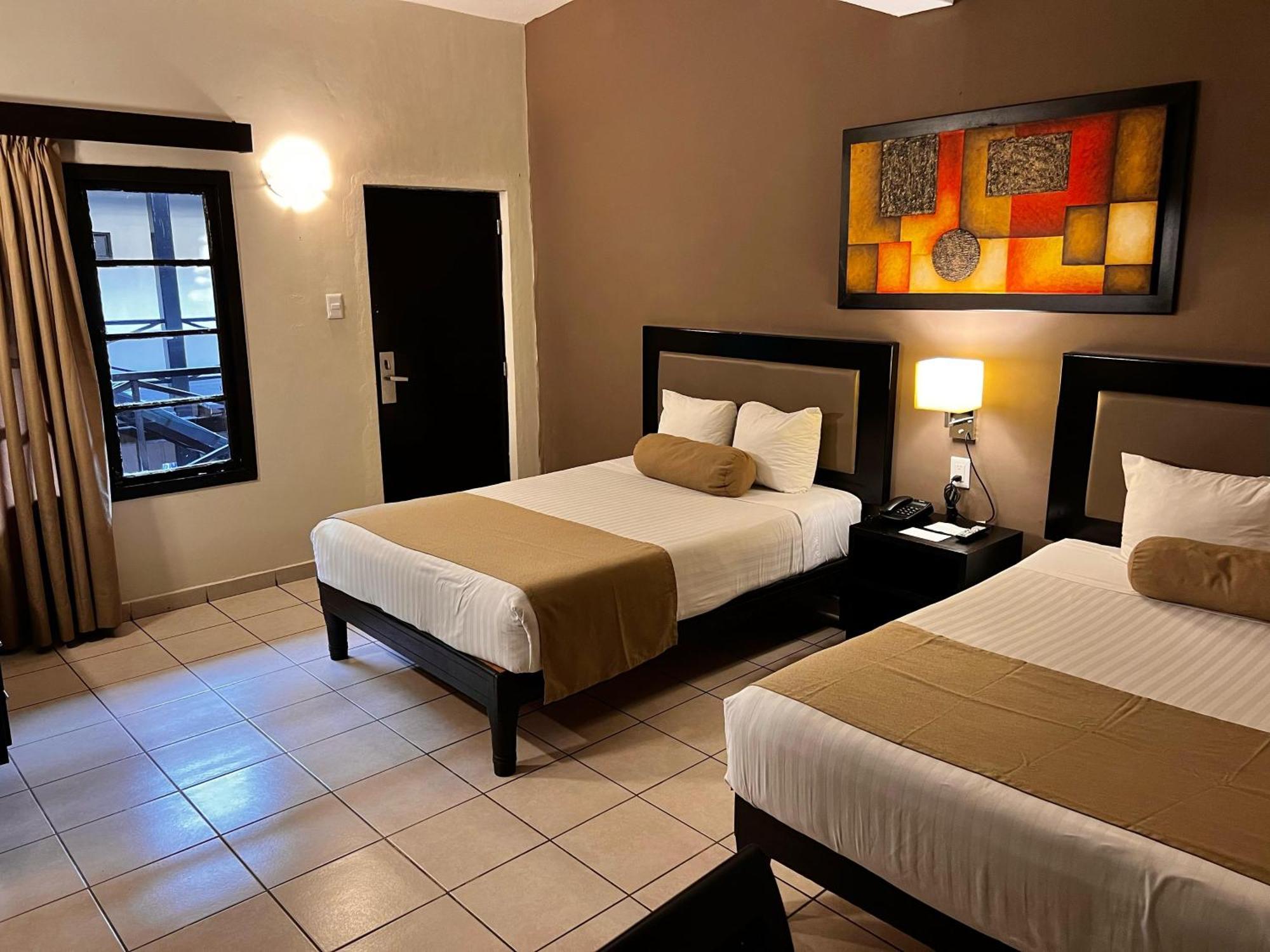 Hotel La Siesta Malecon Mazatlan Ruang foto
