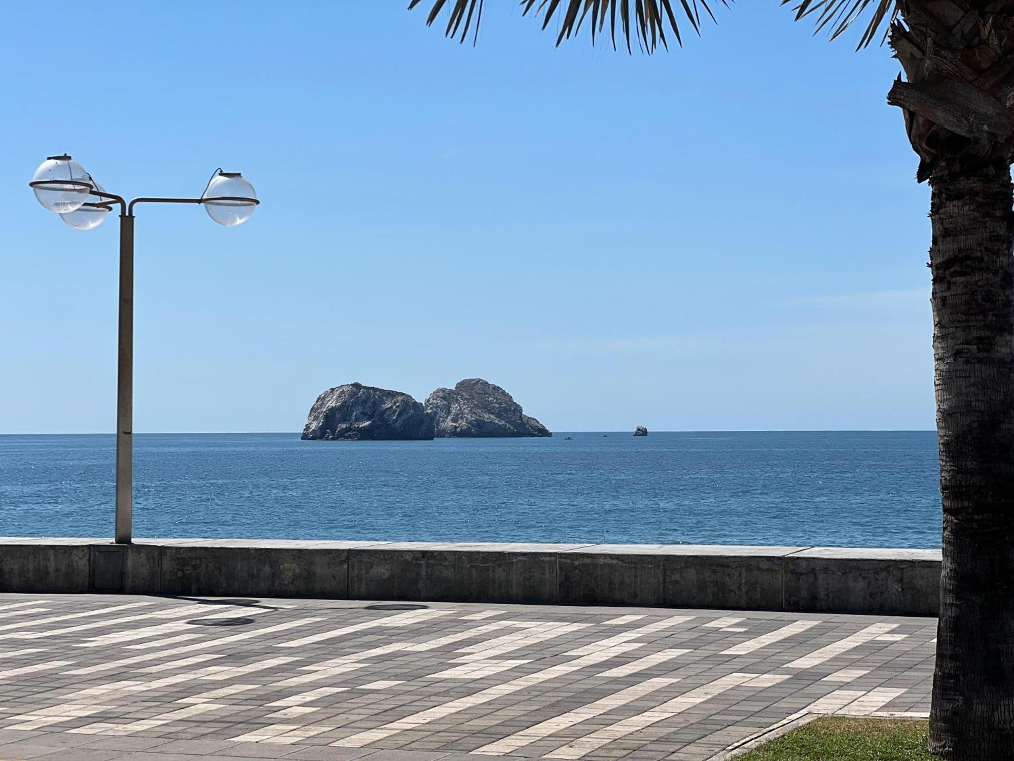 Hotel La Siesta Malecon Mazatlan Bagian luar foto